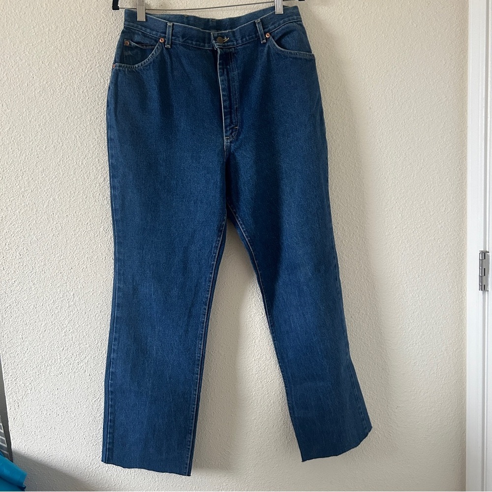 VTG Lee High Waisted Jeans Women’s measures 32” waist Blue Grandpa Granny Casual